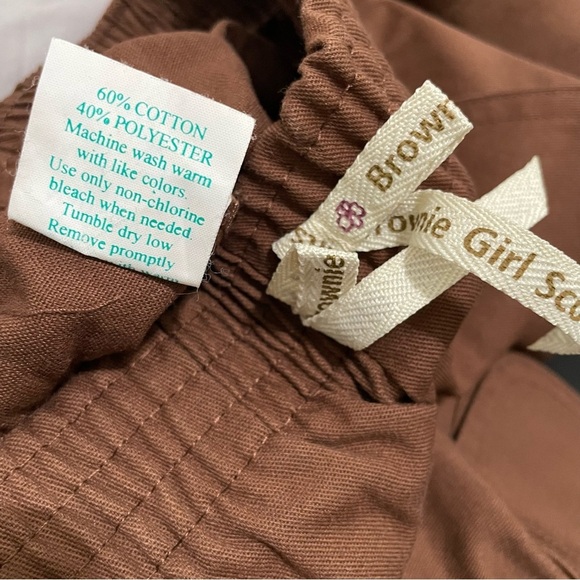 Girl Scouts 3 Piece Brownie Uniform-Vest, Skort and Pants Size Small - Picture 13 of 16